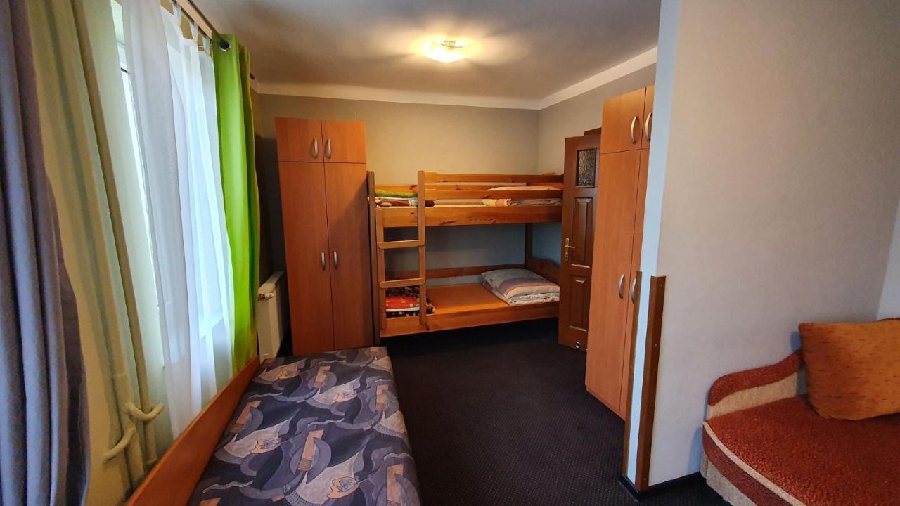 Wieczernik Dom Rekolekcyjny Księży Pallotynów Swieta Katarzyna  Exterior foto